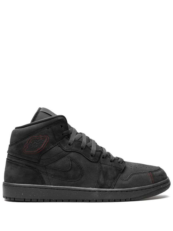 Nike Air Jordan 1: Black suede